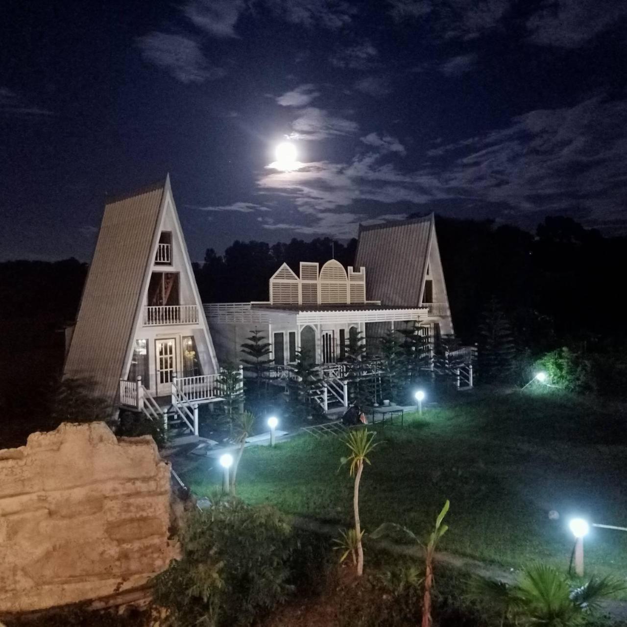 Boat And House Resort Khao Kho Exteriör bild